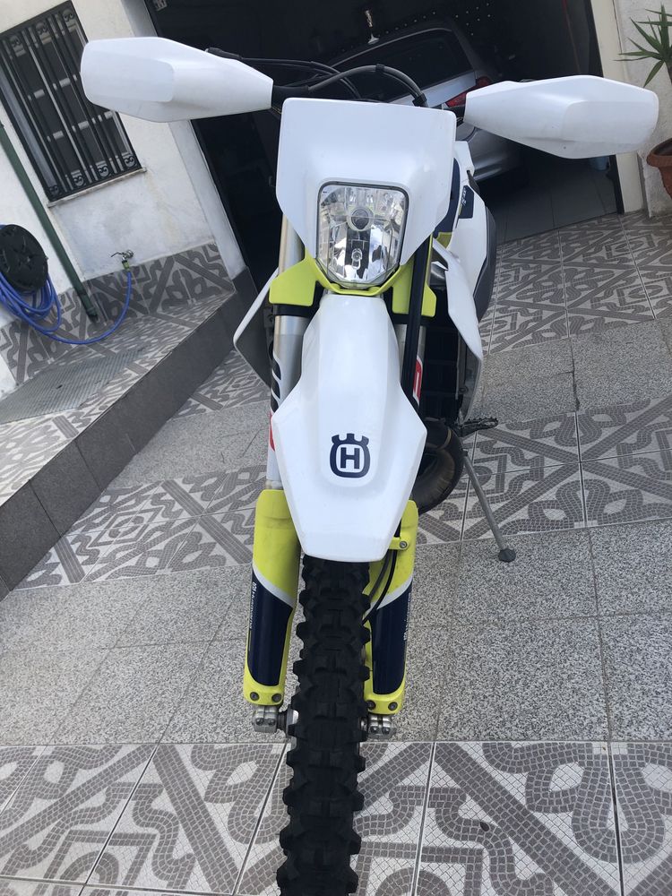 Husqvarna TE 300i 2021 (TPI)