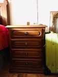 Mobilia de Quarto em Madeira