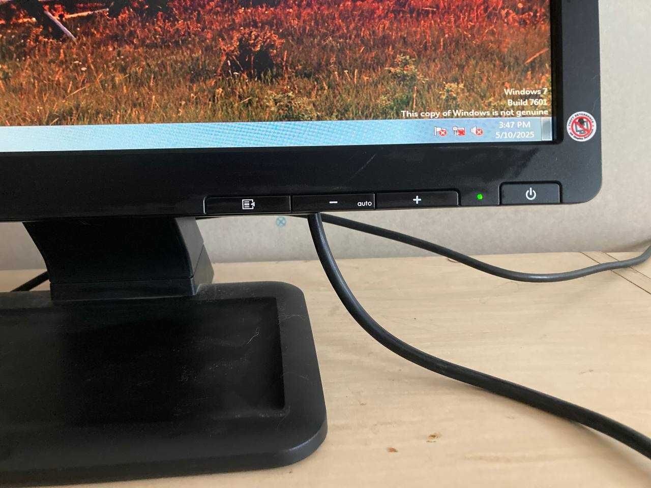 Продам монітор HP LE1901w | 19" | VGA | Робочий стан
