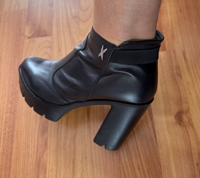 Черевики шкіряні 38 розмір