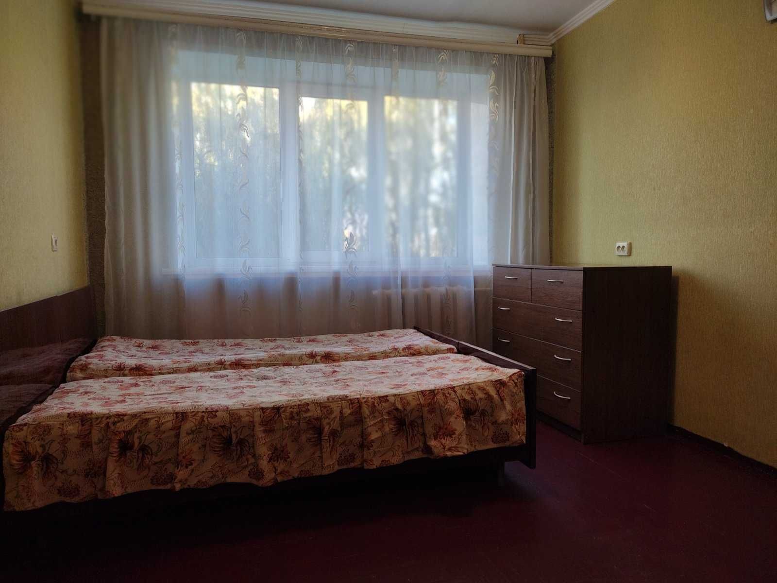 Продам 2 смежные комнаты в общежитии ул. Пархоменко ТОРГ