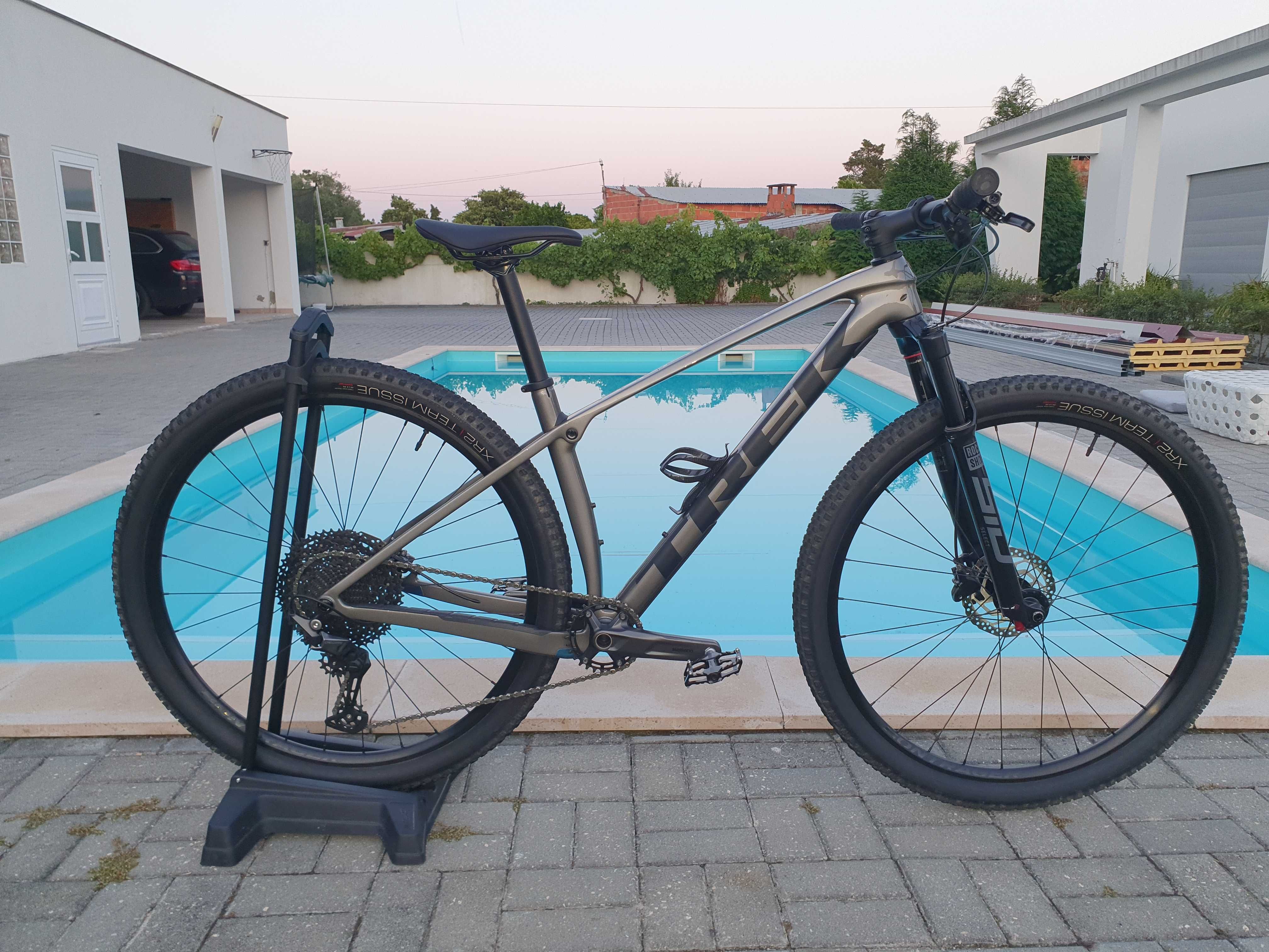Trek Procaliber 9.5 (Rockshox SID Select SL).