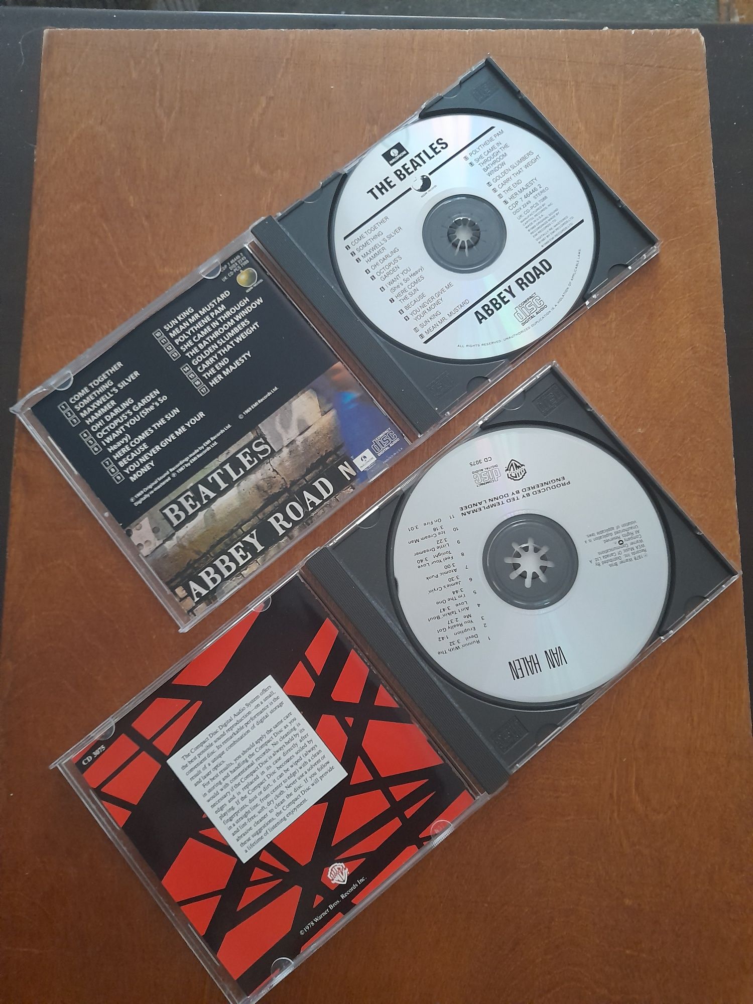 Фирменные CD диски Creedence, Trapeze, The Beatles, Van Halen