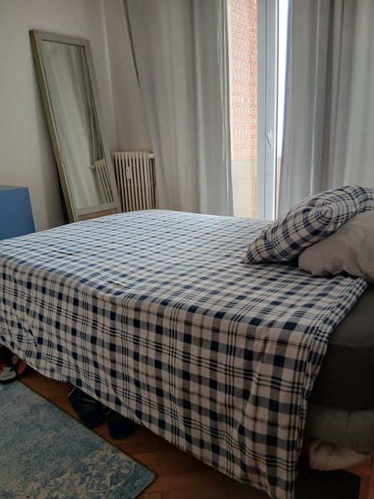 Quarto a trabalhadores