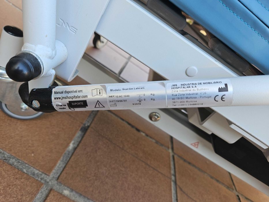 Cama Articulada Elétrica Hospitalar com Elevação Tesoura JMS