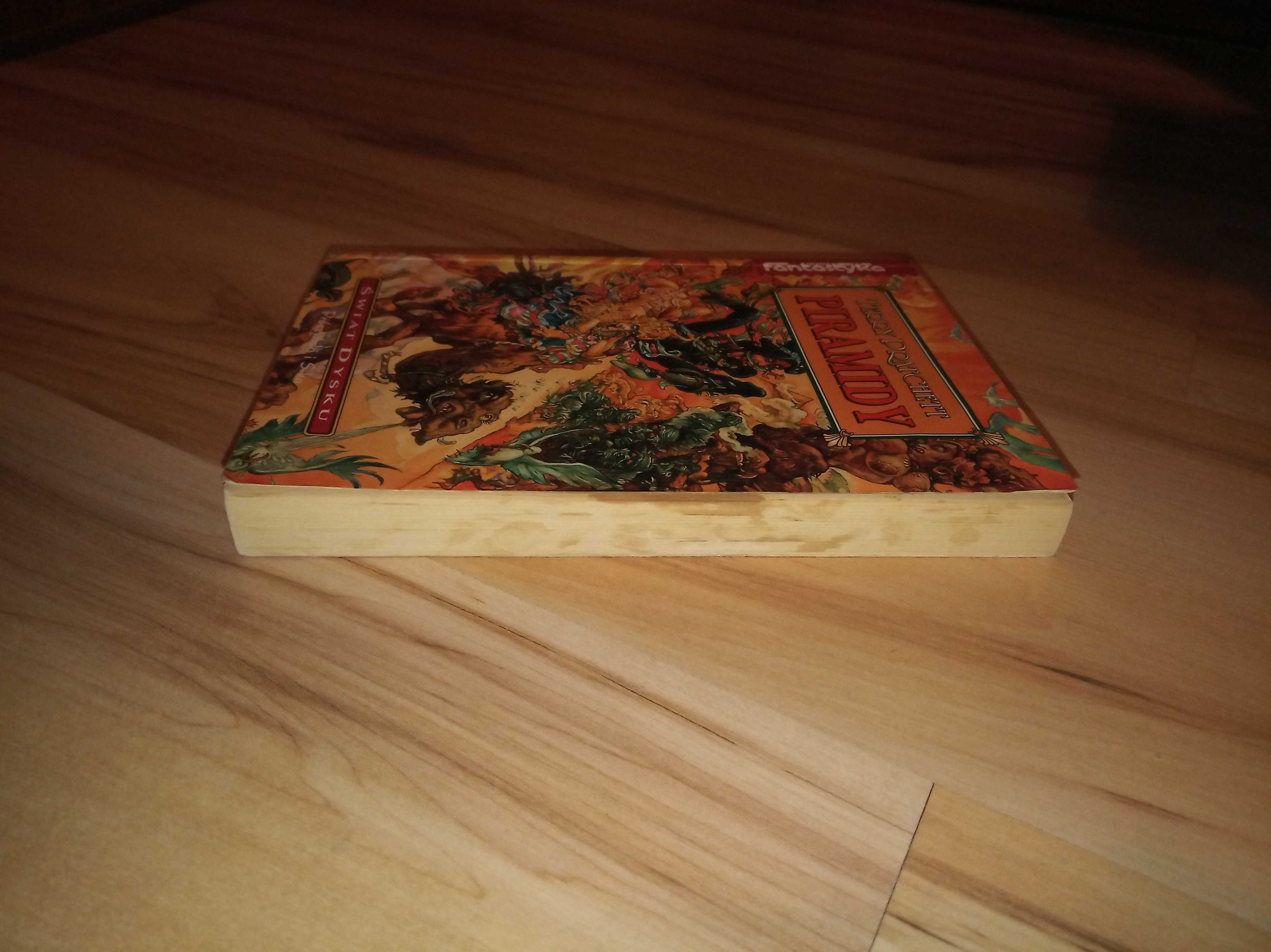 Piramidy Terry Pratchett