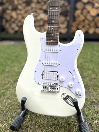 Squier Bullet Stratocaster HSS Gitara Elektryczna