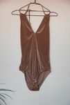 Body ala sztruksowe asamitna beżowe nude Pull and Bear L bluzka