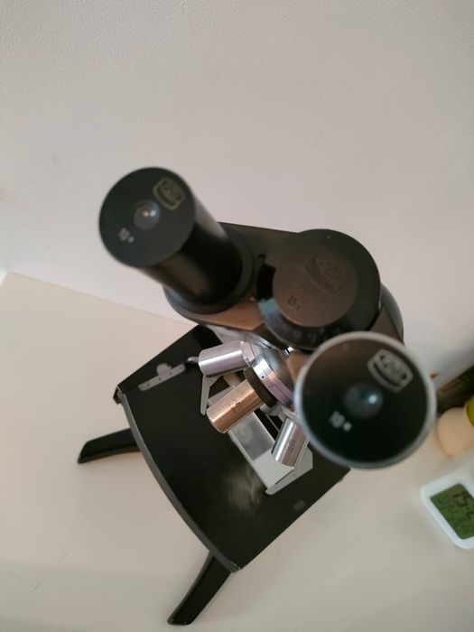 Mikroskop laboratoryjny PZO