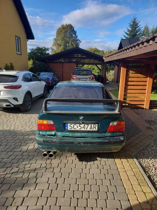 BMW E36 320i wojownik