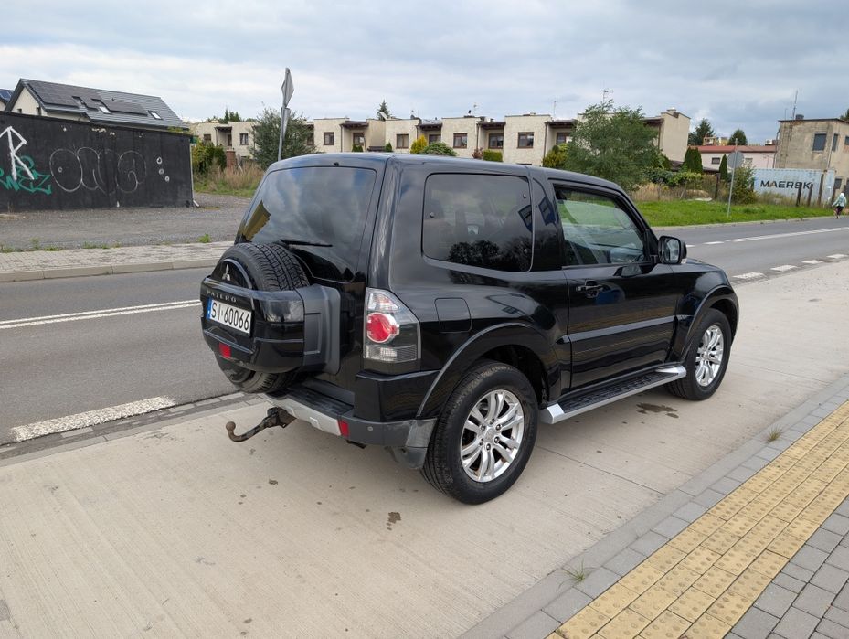 Mitsubishi Pajero IV