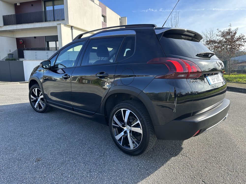 Peugeot 2008 GTline 1.2 130cv