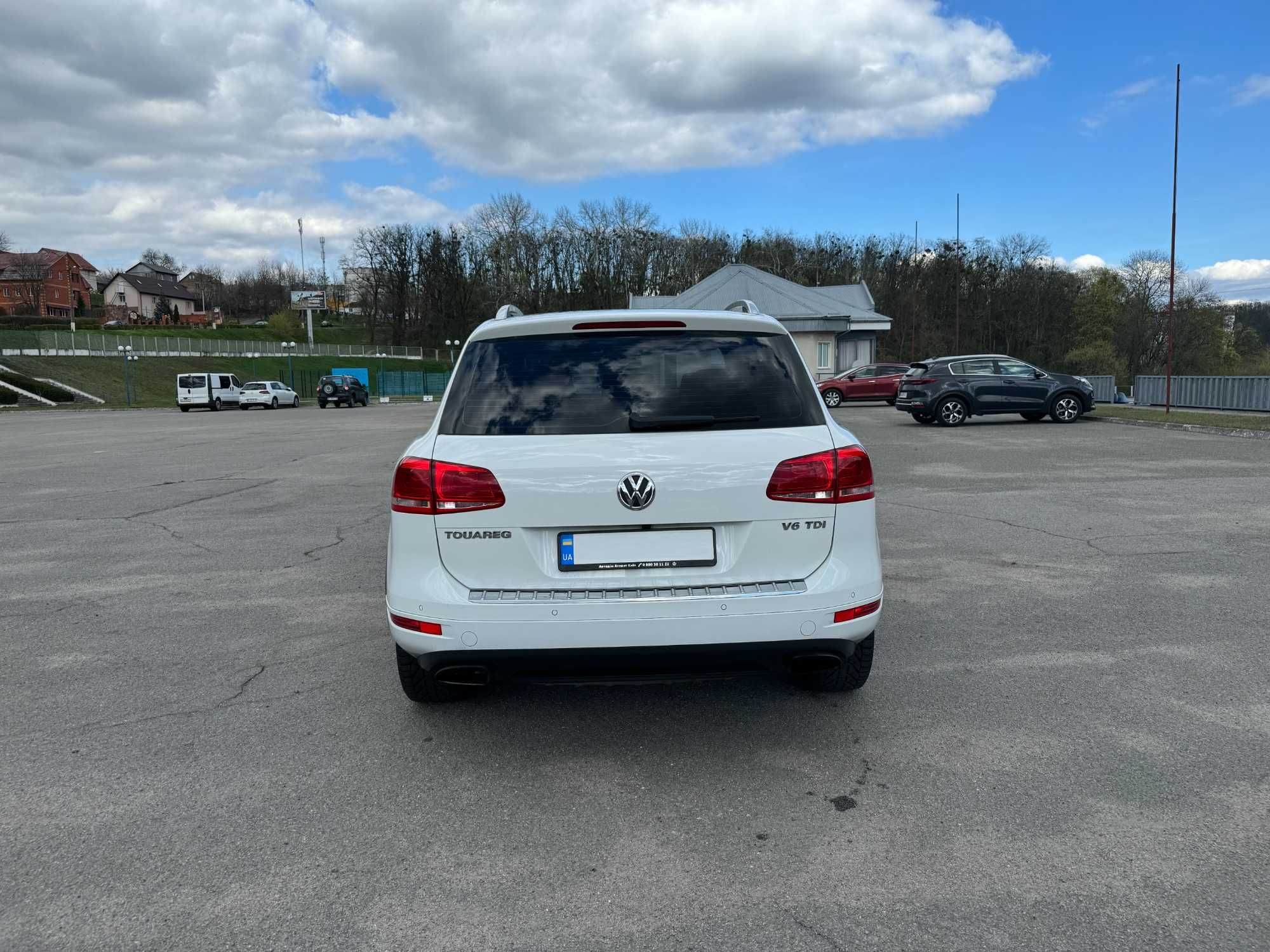 VW Touareg 3.0 tdi - Official