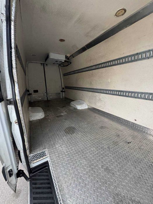 Mercedes Freightliner Sprinter