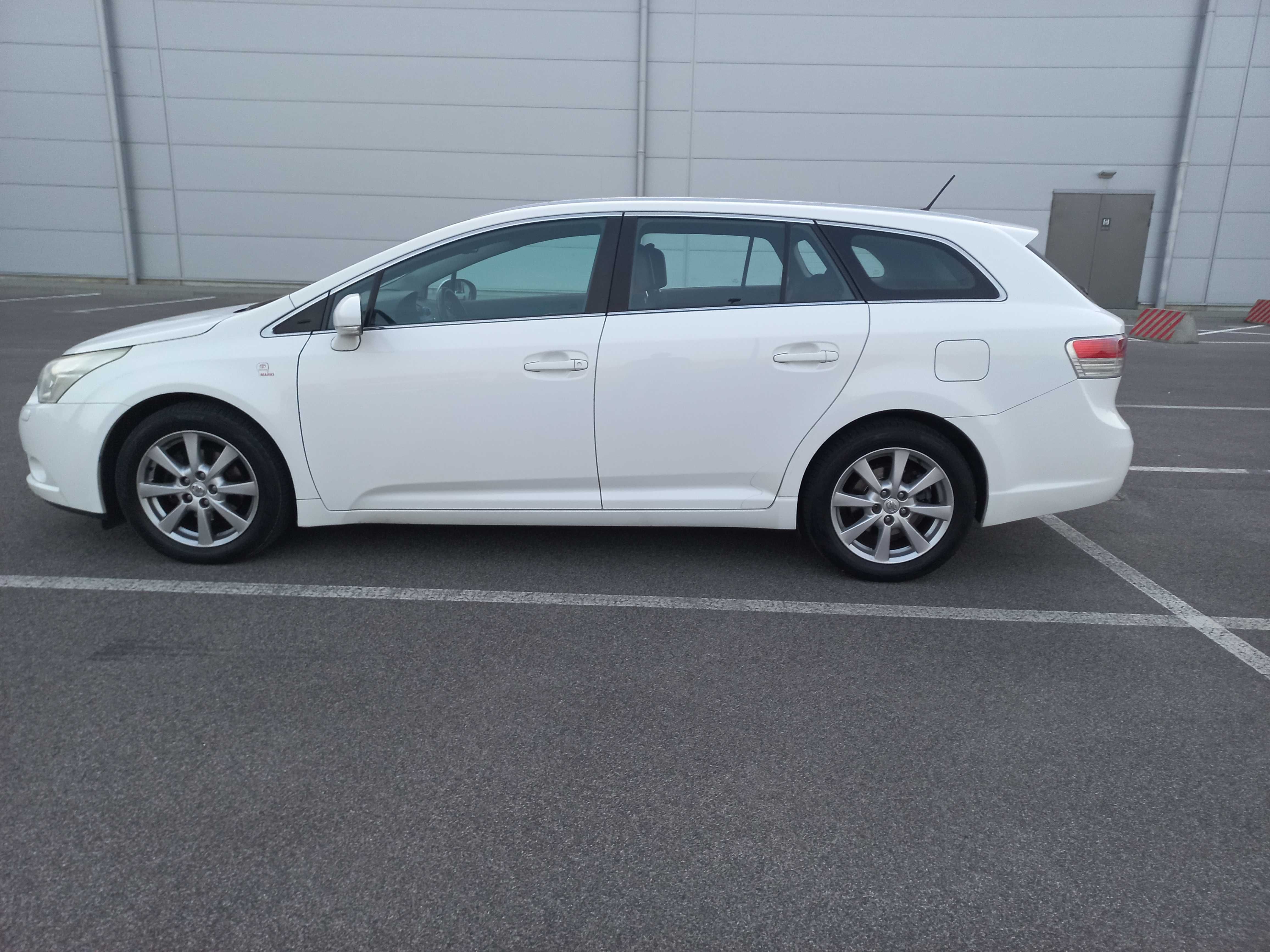 Toyota Avensis T27 2.0 D4D