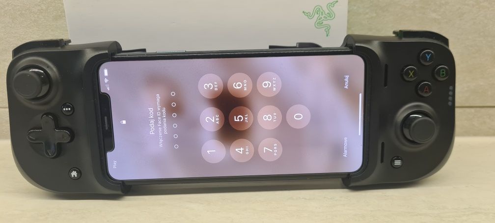 Pad Kontroler Razer Kishi V2 USB-C 20 przycisków Android iOS Windows