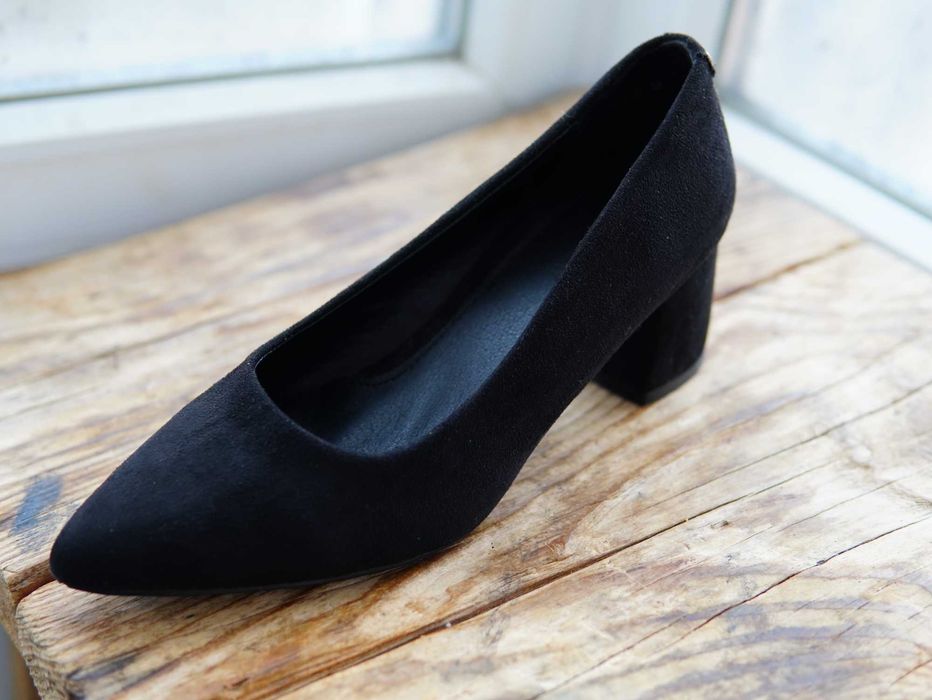 Жіночі замшеві туфлі Jenny Fairy, як нові — 38 розмір