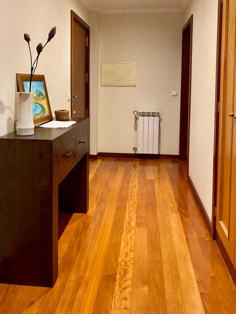 Apartamento T2 + 1 Rua Soares dos Reis Vila Nova Gaia