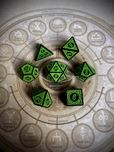 Kości Runiczne Zielone Kostki do RPG DnD dungeons & dragons warhammer