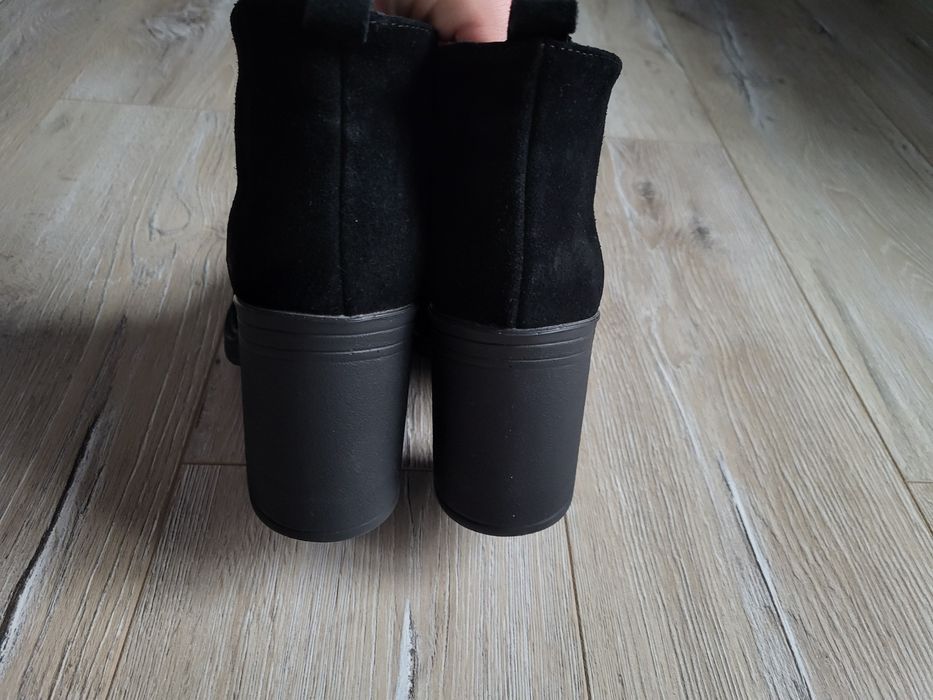 Ботільйони сапожки черевики демісезон