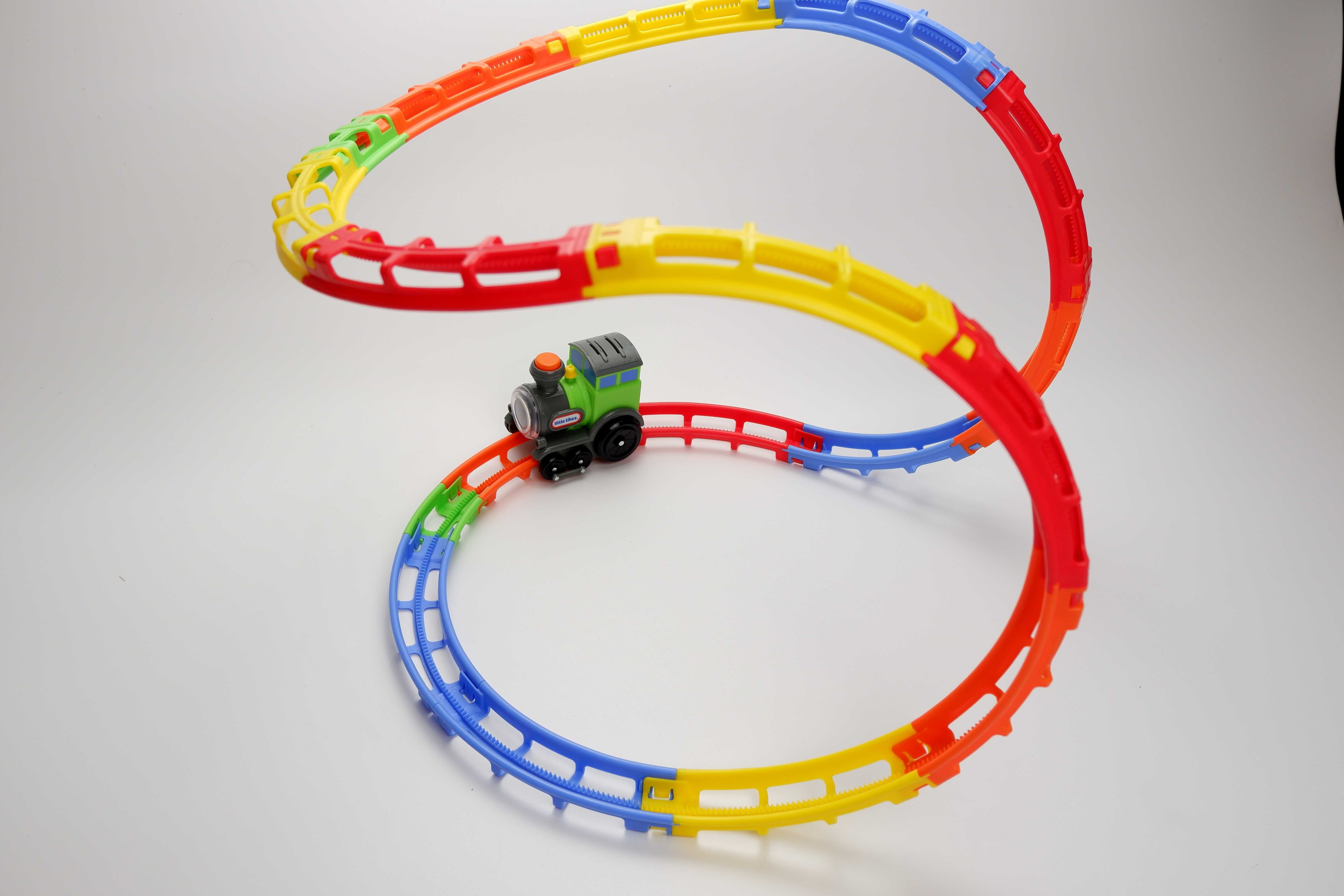 Железная дорога Little tikes поезд на батарейках игрушка для мальчиков