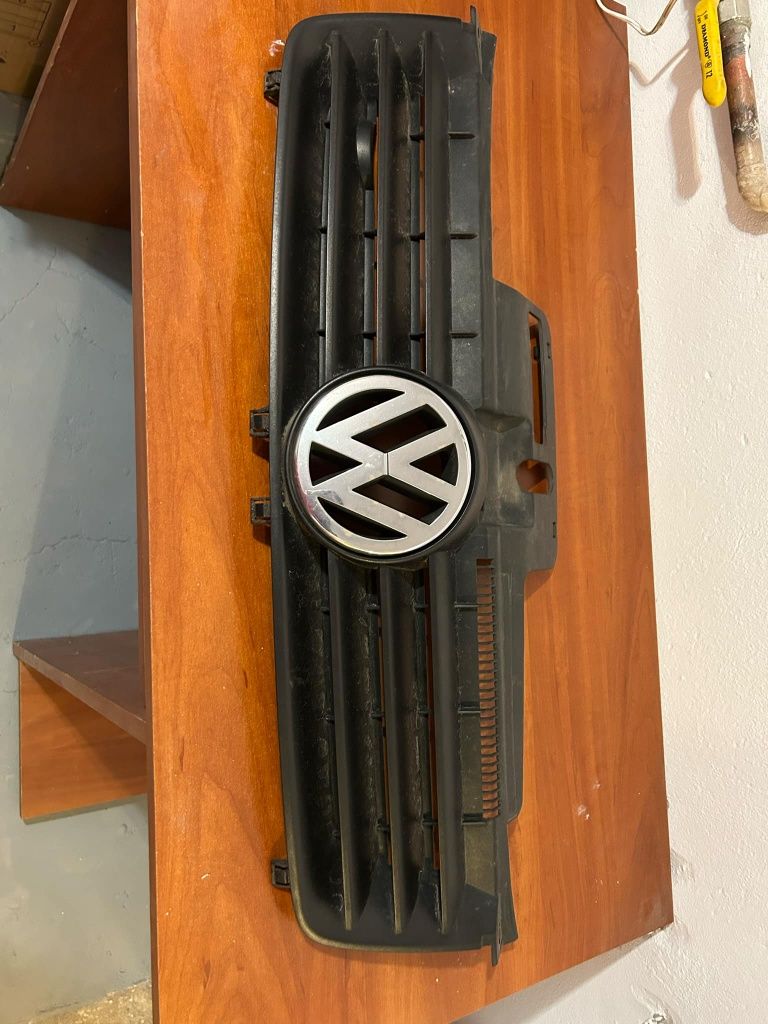 GRILL  Atrapa  VW polo
