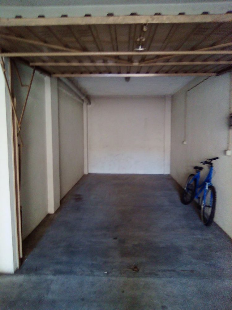 Garagem Entroncamento com acesso bom