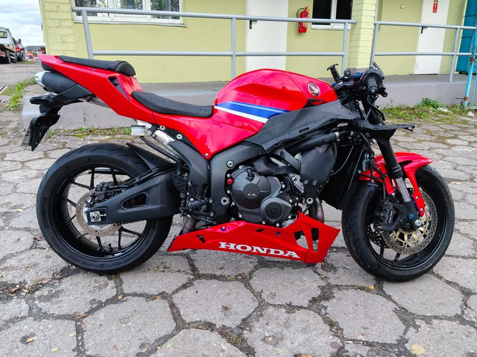 Honda CBR600 R3 PC69 2024r