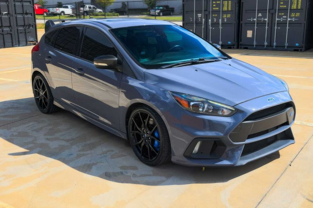 Ford Focus RS Hatchback      2016