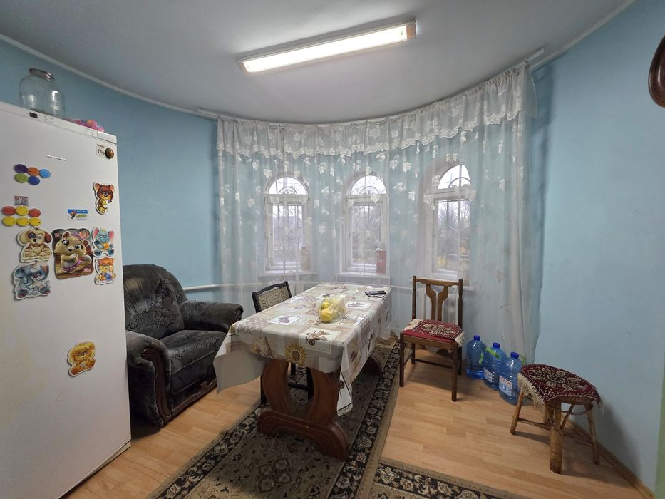 С бомбоубежищем. Читайте до конца. Левый берег. Сдам с ремонтом, гараж