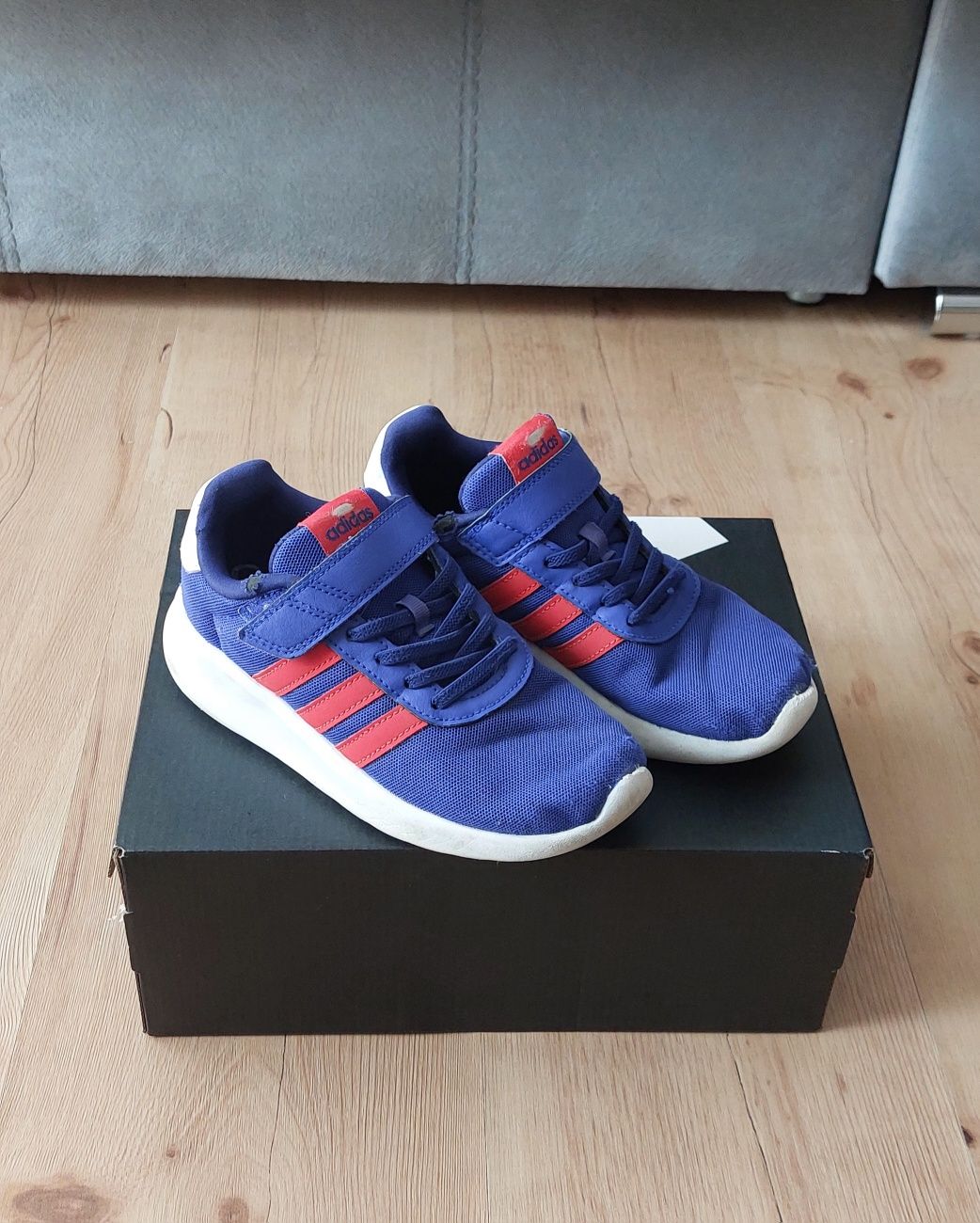 Buty sportowe siateczka roz 32 rzepy Adidas