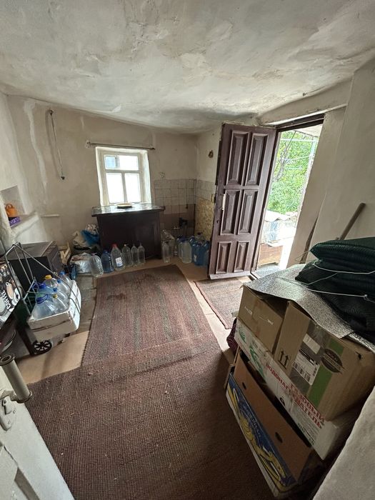 Продам 4кімн дім на Колеснікова