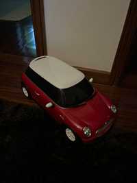 Carro Mini Cooper vermelho
