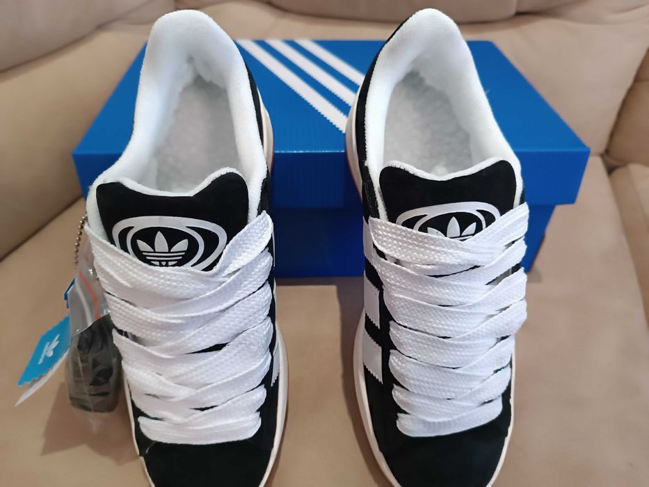Жіночі зимові кросівки adidas campus 00s