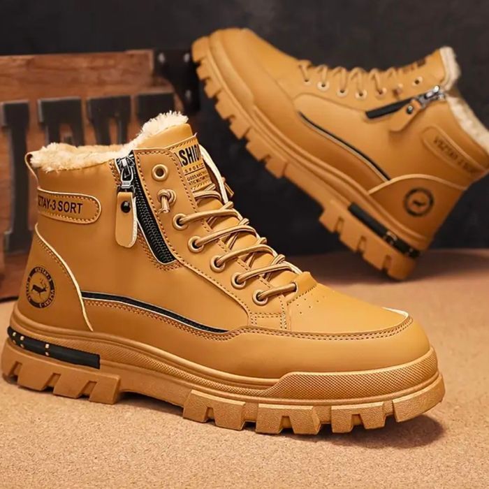 Зимние мужские ботинки 41-42 размер под стопу 26.5см