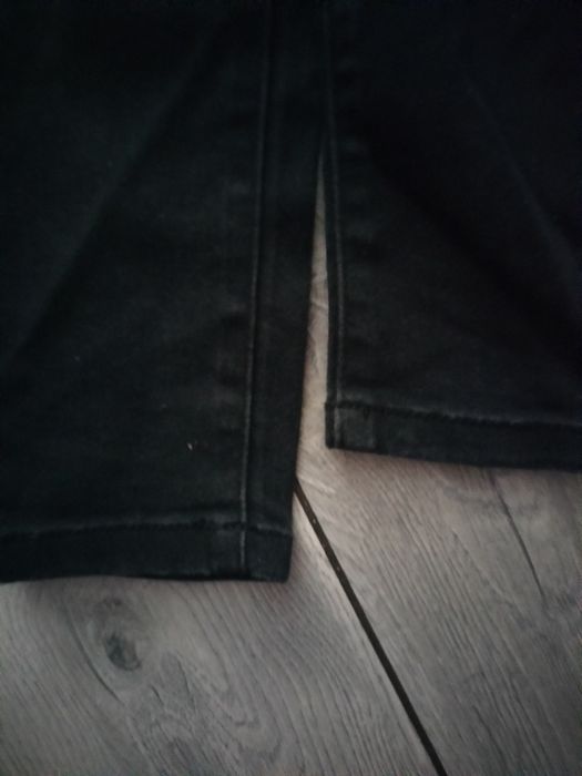 Spodnie jeansowe dziewczece