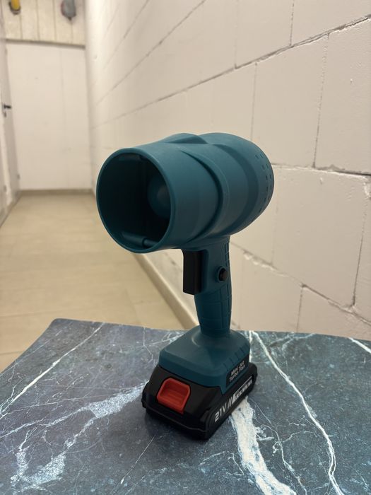 Dmuchawa do liści itp.