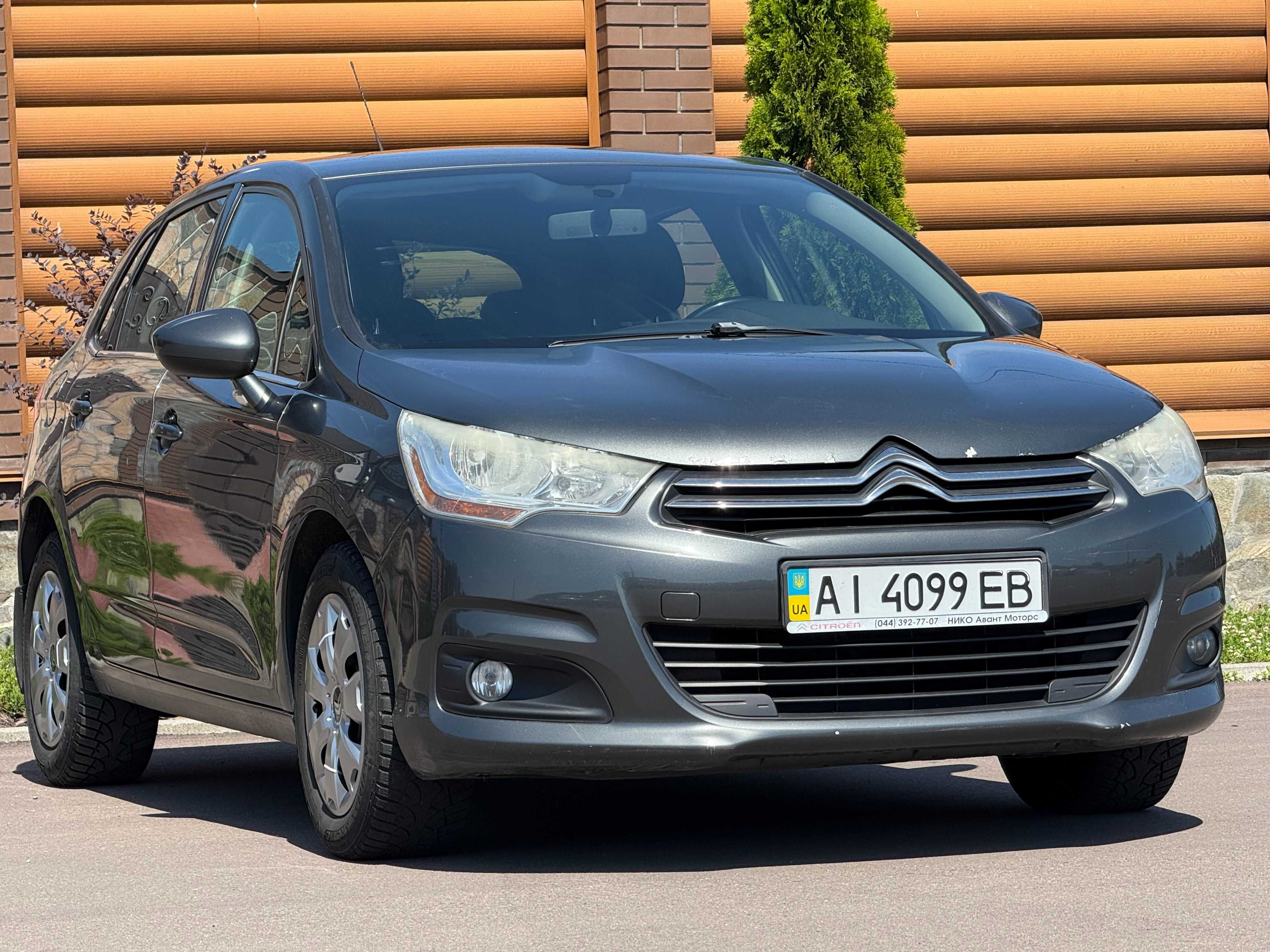 Citroen C4 2012 1,6 Механіка Гарний стан