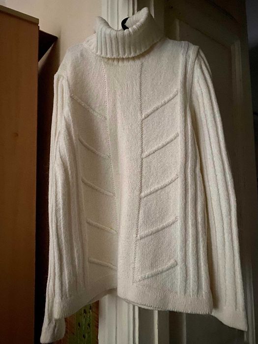 Светри,кофти,кардигани жiночi