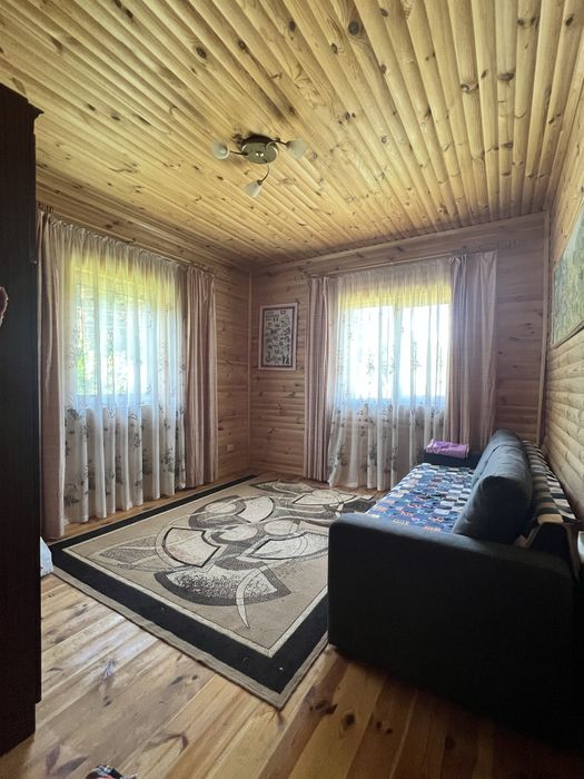 Обмін дачі 150м2 біля с.Морозівка на квартиру в Києві