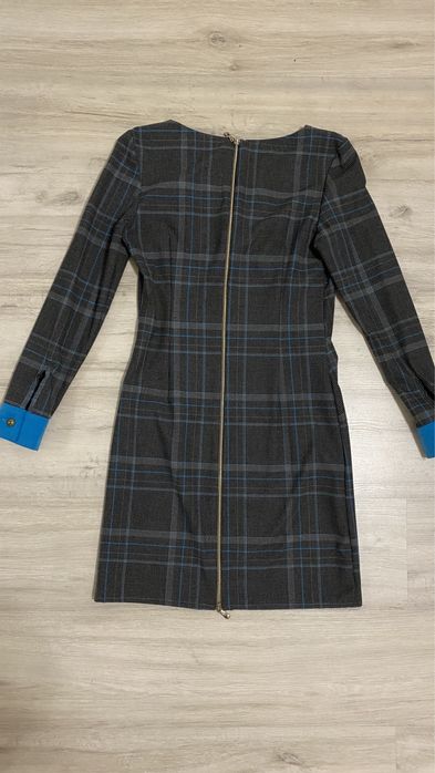 Женское платье