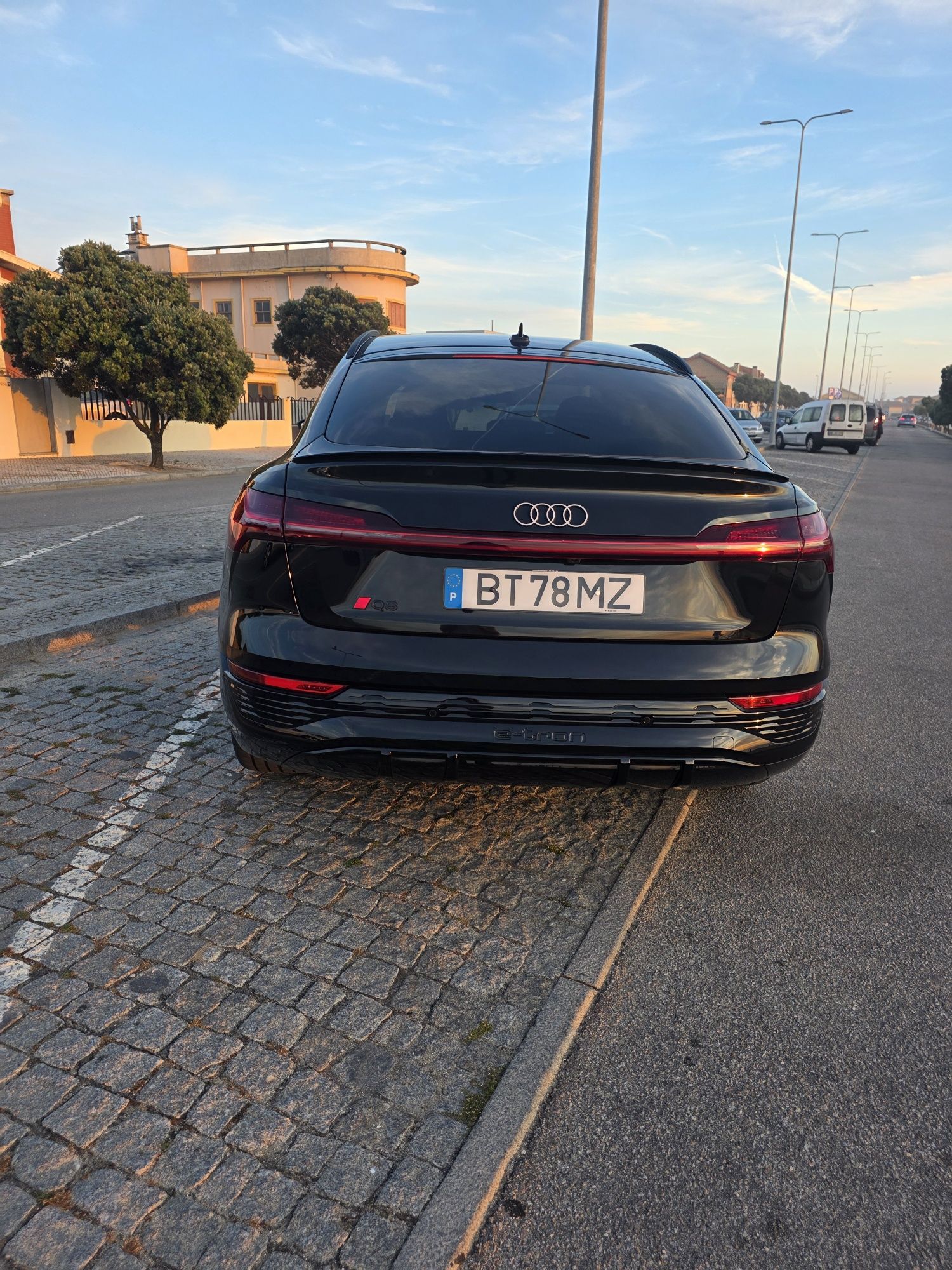 Audi Q8 e-tron 50