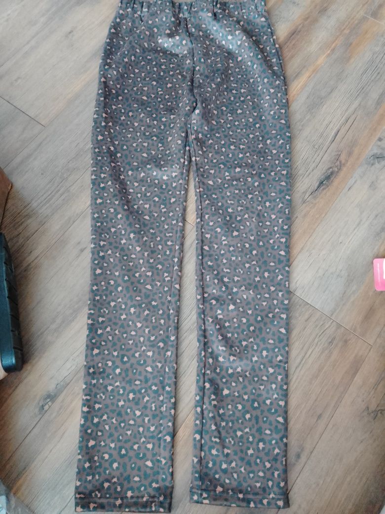 Nowe legginsy damskie panterka rozmiar L
