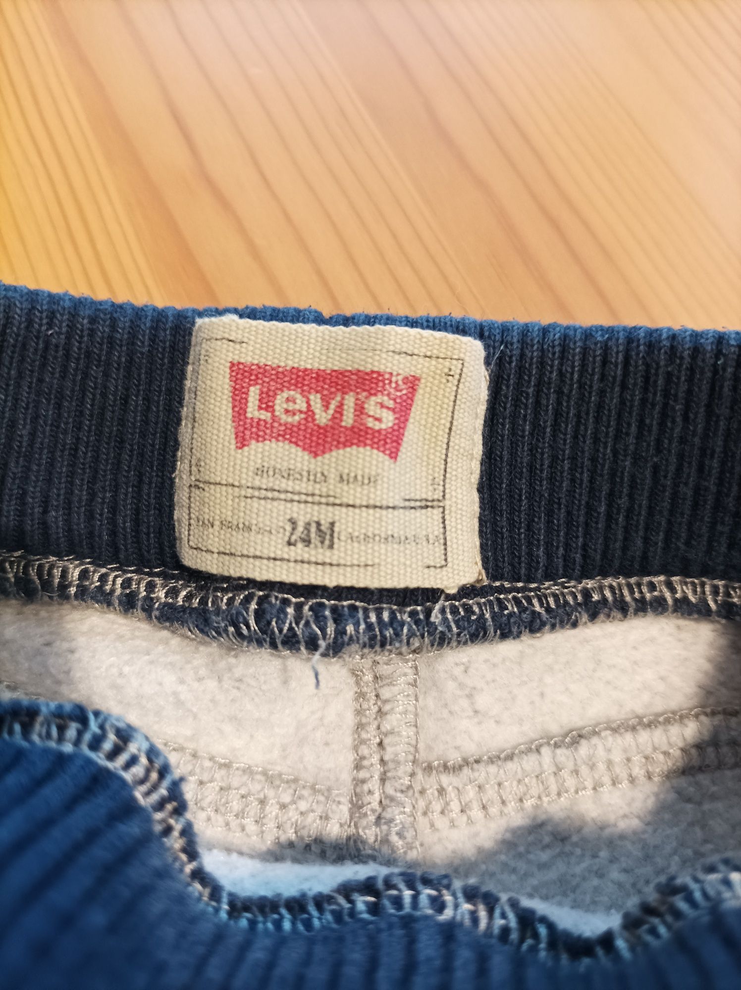 Dresowe spodnie Levi's