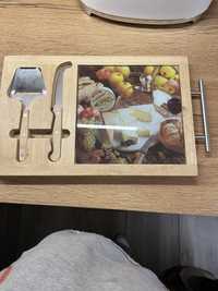 Deska do serow z nożykami