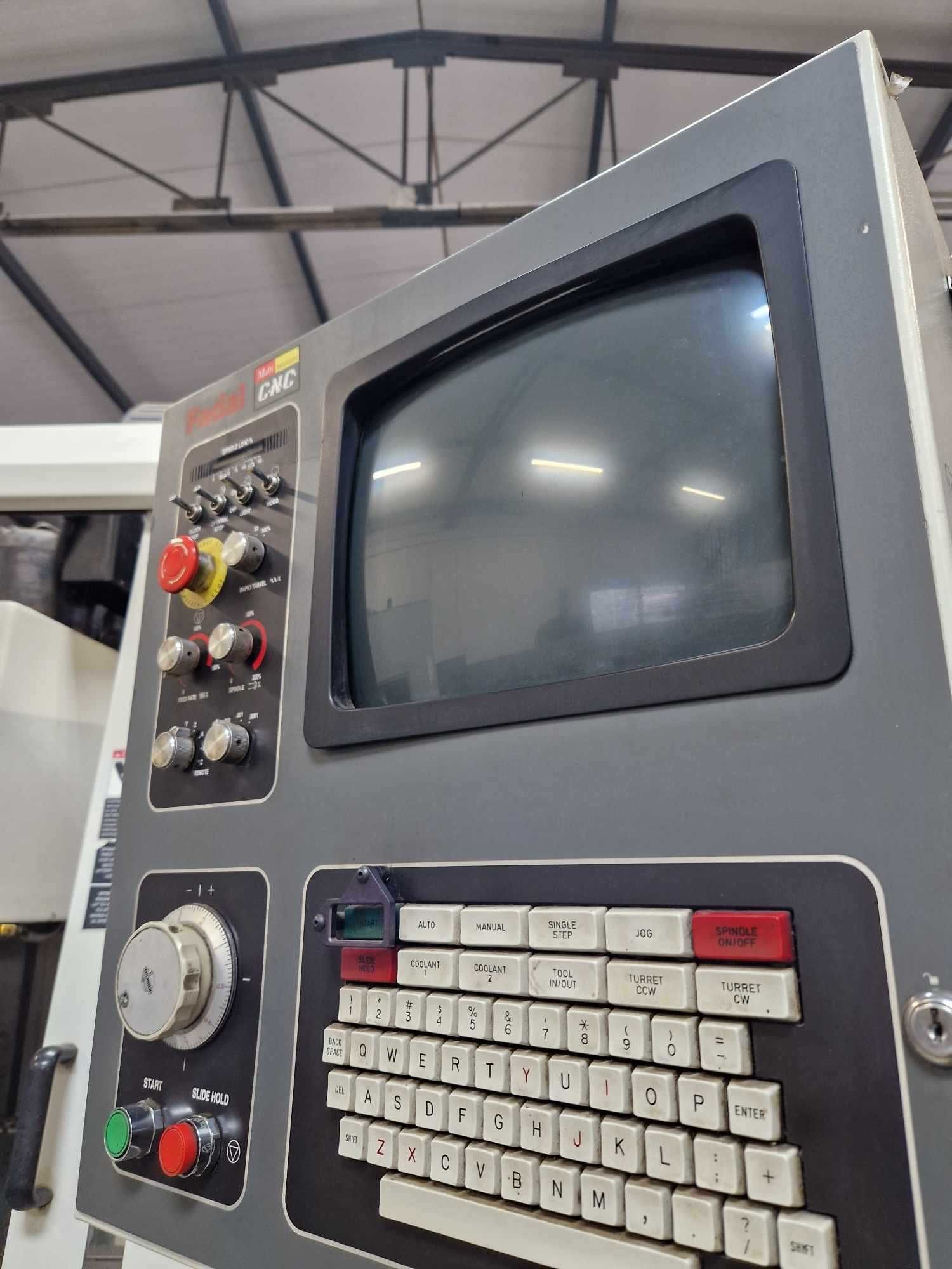 Pionowe centrum obróbcze CNC Fadal VMC 4020 HT 906-1