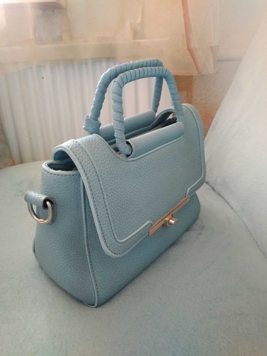 Сумка сумочка голубого цвета небольшая