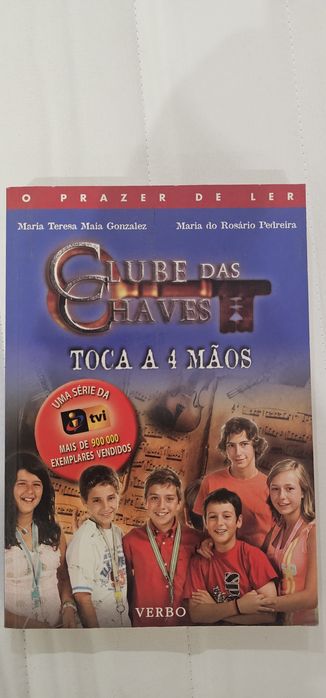 Livro clube das chaves