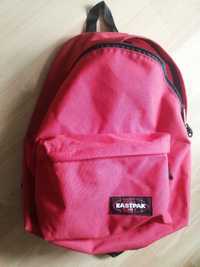 Plecak Eastpak nowy nieużywany czerwony duży 44 cm