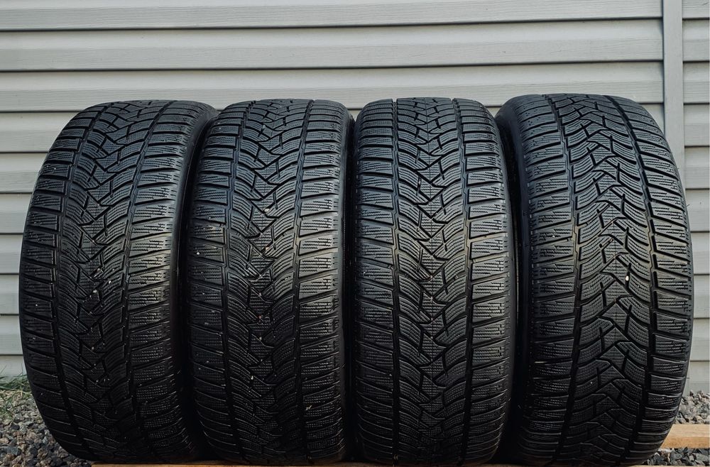 Комплект зимових шин Dunlop 245/45 R18 Winter Sport 5
